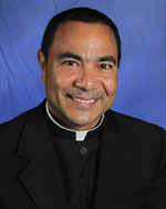 Reverendo Wilfredo Contreras